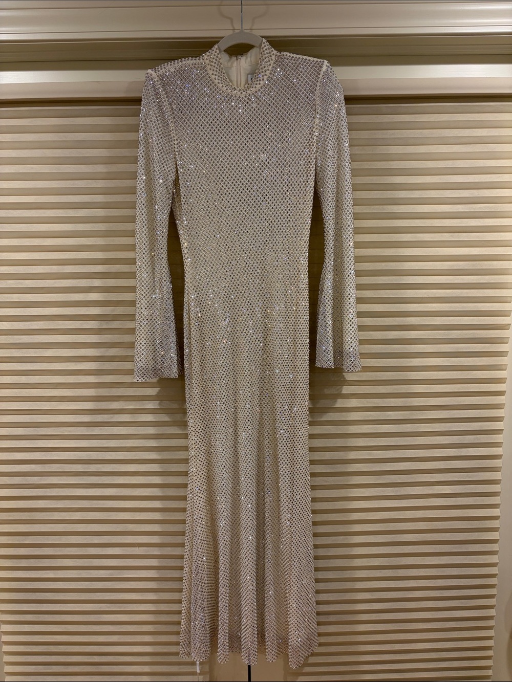 NWOT Self-Portrait Ivory Long-Sleeve Sequin Gown, Size US 6